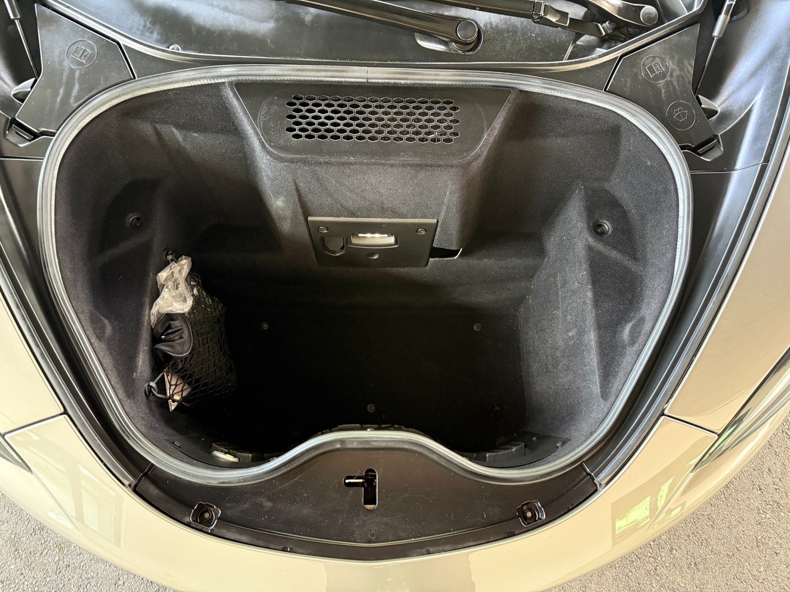 Used 2017 McLaren 570GT RWD image 35