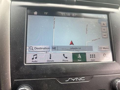 Used 2019 Ford Fusion SE FWD image 10