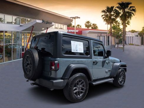 Used 2024 Jeep Wrangler Sport AWD/4WD image 3