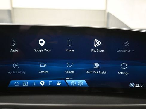 Used 2024 Cadillac Lyriq Tech w/ Driver Assist Package AWD/4WD image 15