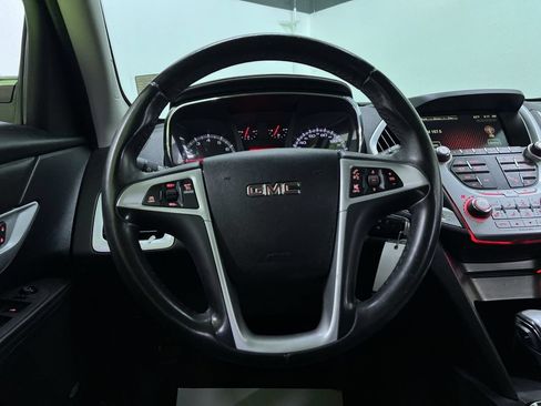 Used 2013 GMC Terrain SLT w/ Chrome and Technology Package FWD image 19