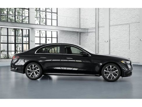 New 2026 Mercedes-Benz E 350 4MATIC Sedan image 15