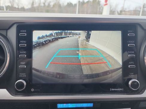 Certified 2022 Toyota Tacoma SR5 image 17