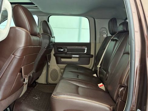 Used 2015 RAM 2500 Longhorn w/ Convenience Group AWD/4WD image 19