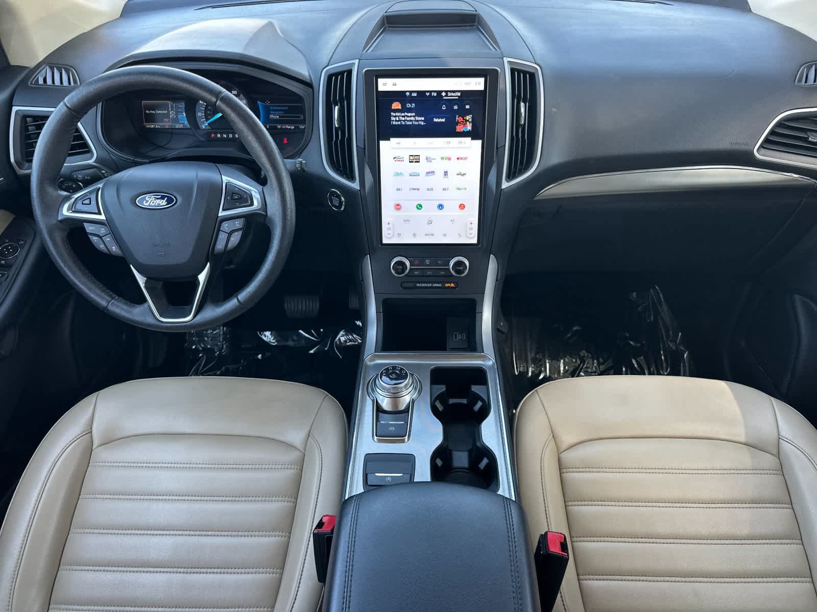 Used 2022 Ford Edge SEL w/ Convenience Package AWD/4WD image 4