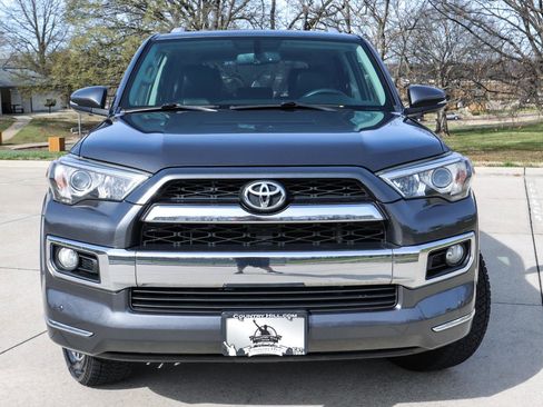 Used 2017 Toyota 4Runner Limited image 17