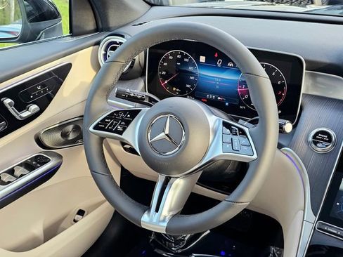 New 2026 Mercedes-Benz GLC 300 4MATIC image 26
