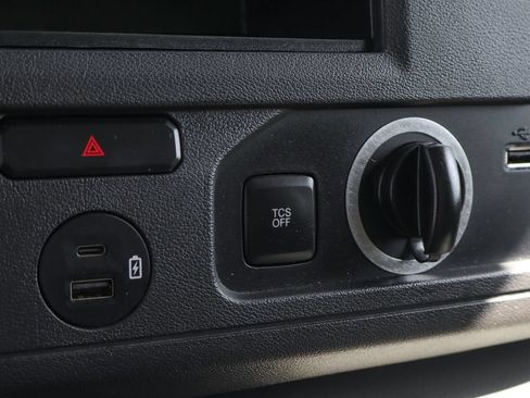 Used 2024 Ford E-350 and Econoline 350 Super Duty w/ Power Windows & Locks Group RWD image 33