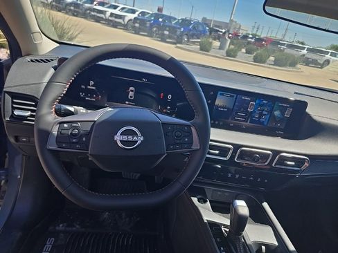 New 2026 Nissan Sentra SR w/ Floor Mat Package image 7