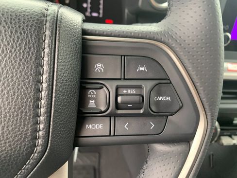 New 2026 Toyota 4Runner SR5 image 27