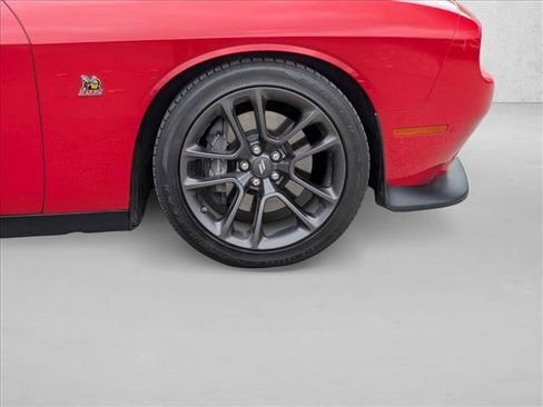Used 2022 Dodge Challenger R/T Scat Pack image 15