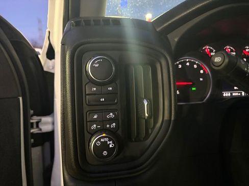 Used 2024 Chevrolet Silverado 2500 Custom w/ Custom Value Package image 19