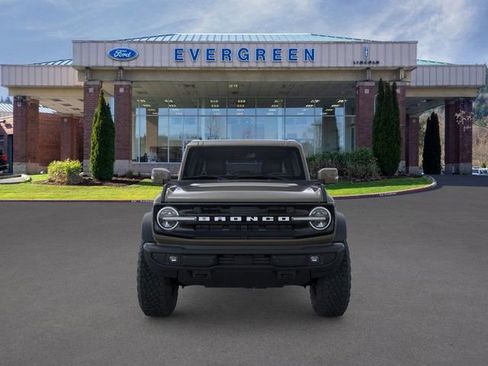 New 2025 Ford Bronco Outer Banks w/ Sasquatch Package image 6