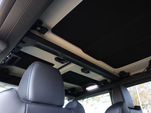 Used 2025 Ford Bronco Raptor image 7