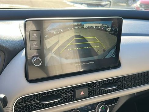 Used 2026 Honda HR-V EX-L image 16