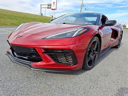 Used 2022 Chevrolet Corvette Stingray Premium Conv w/ Z51 Performance Package image 4