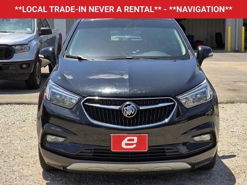 Used 2019 Buick Encore Sport Touring FWD image 2
