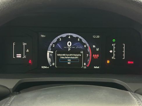 Used 2024 Toyota Tacoma SR image 15