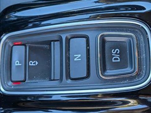 Used 2024 Honda Pilot EX-L image 11