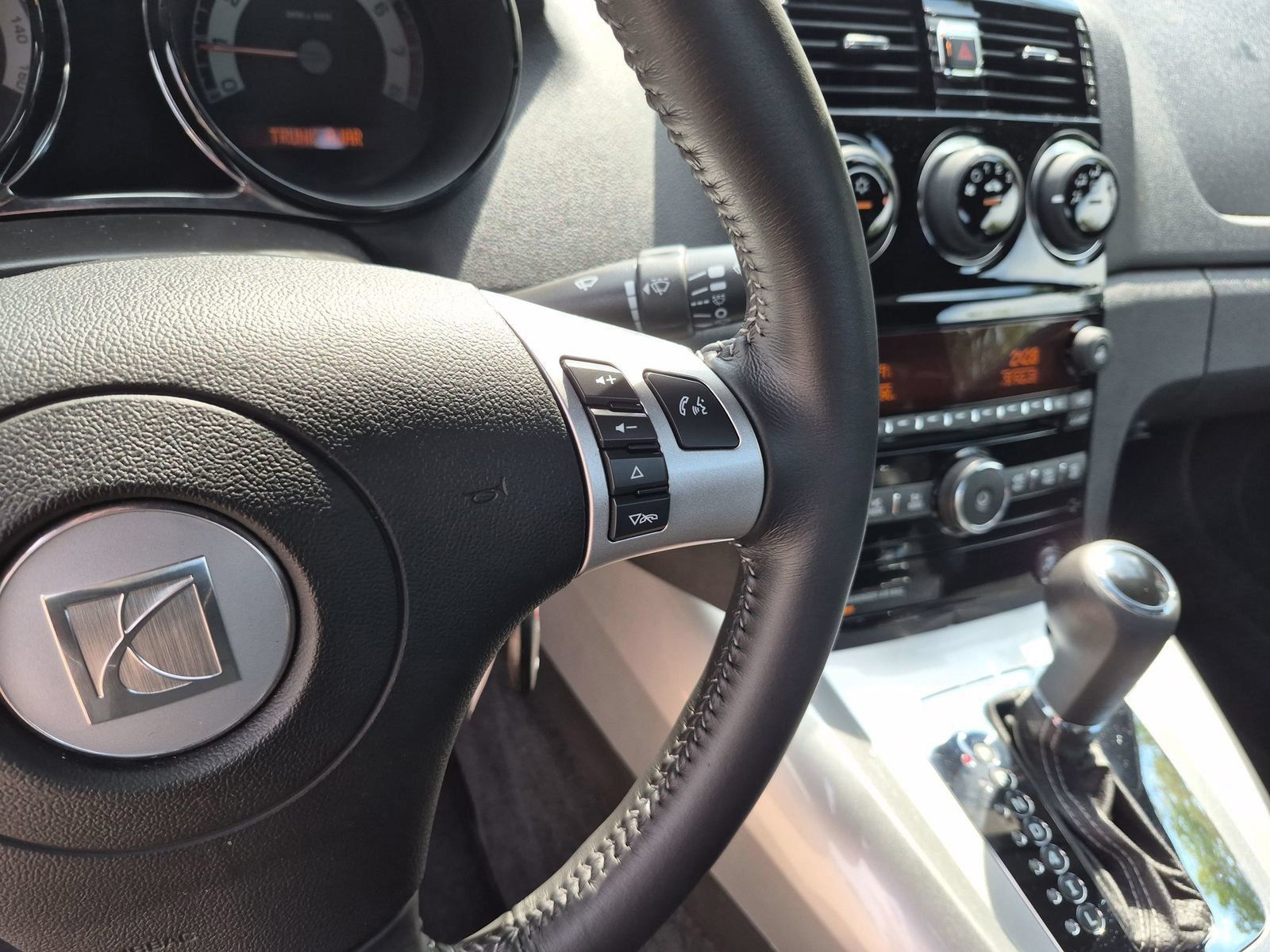 Used 2009 Saturn Sky Red Line RWD image 21