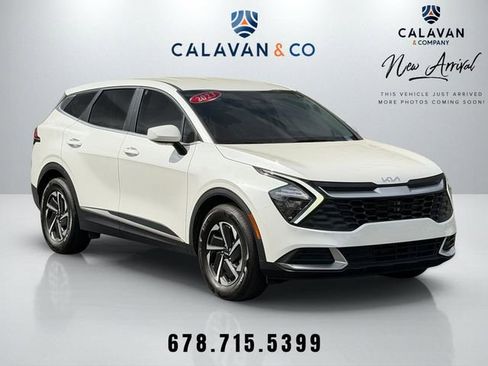 Certified 2023 Kia Sportage LX image 1