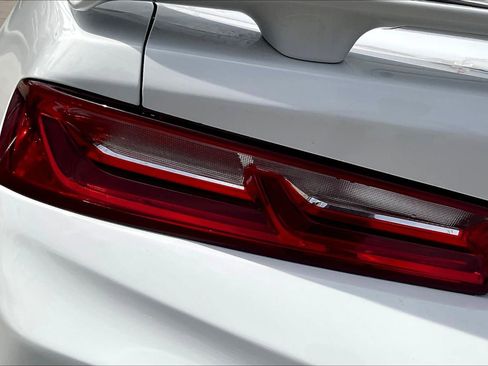 Used 2018 Chevrolet Camaro LT image 25