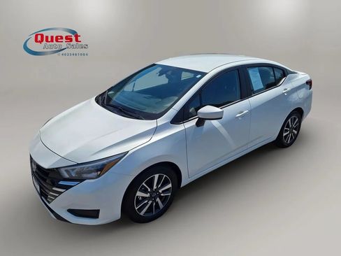 Used 2025 Nissan Versa SV FWD image 47