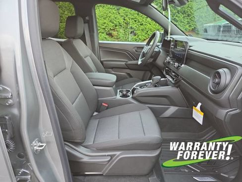 New 2026 Chevrolet Colorado Trail Boss AWD/4WD image 14