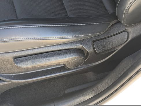 Certified 2024 Kia Telluride LX image 22