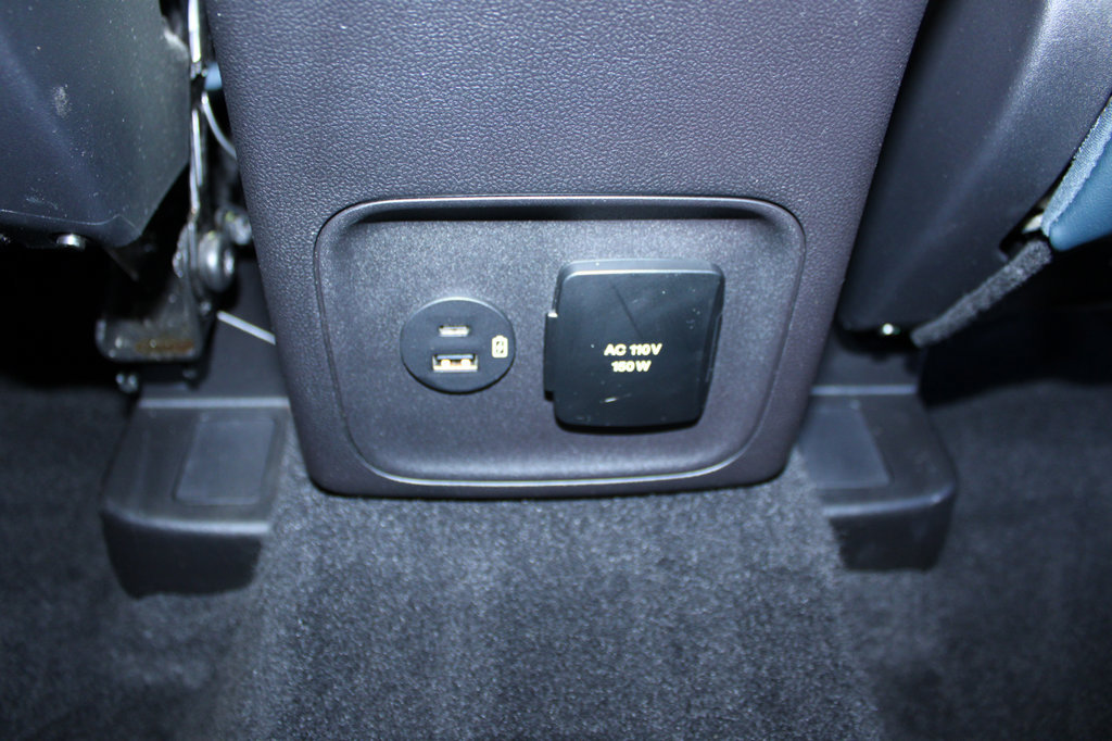 Used 2024 Ford Bronco Sport Outer Banks AWD/4WD image 23