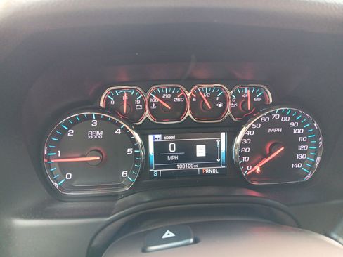 Used 2019 Chevrolet Tahoe Premier RWD image 11