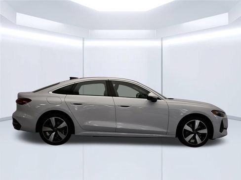 Used 2025 Audi A5 2.0T Premium Plus w/ Premium Plus AWD/4WD image 6
