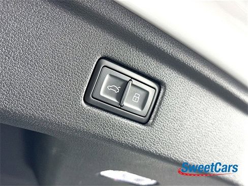 Used 2025 Audi S5 Premium Plus image 50
