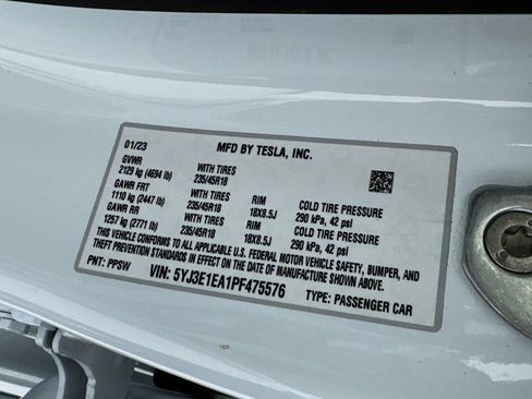 Used 2023 Tesla Model 3 Standard Range RWD image 52