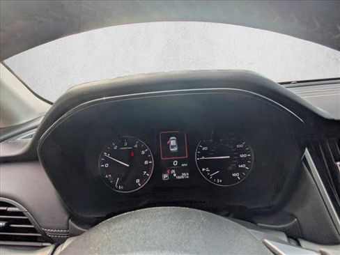 Used 2025 Subaru Legacy Premium AWD/4WD image 17