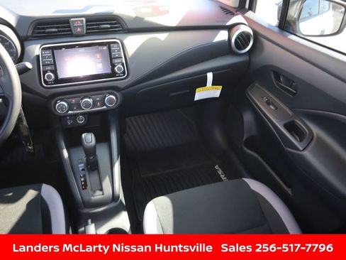 Used 2025 Nissan Versa S w/ Trunk Package image 16