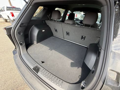 New 2026 Chevrolet Equinox LT image 26