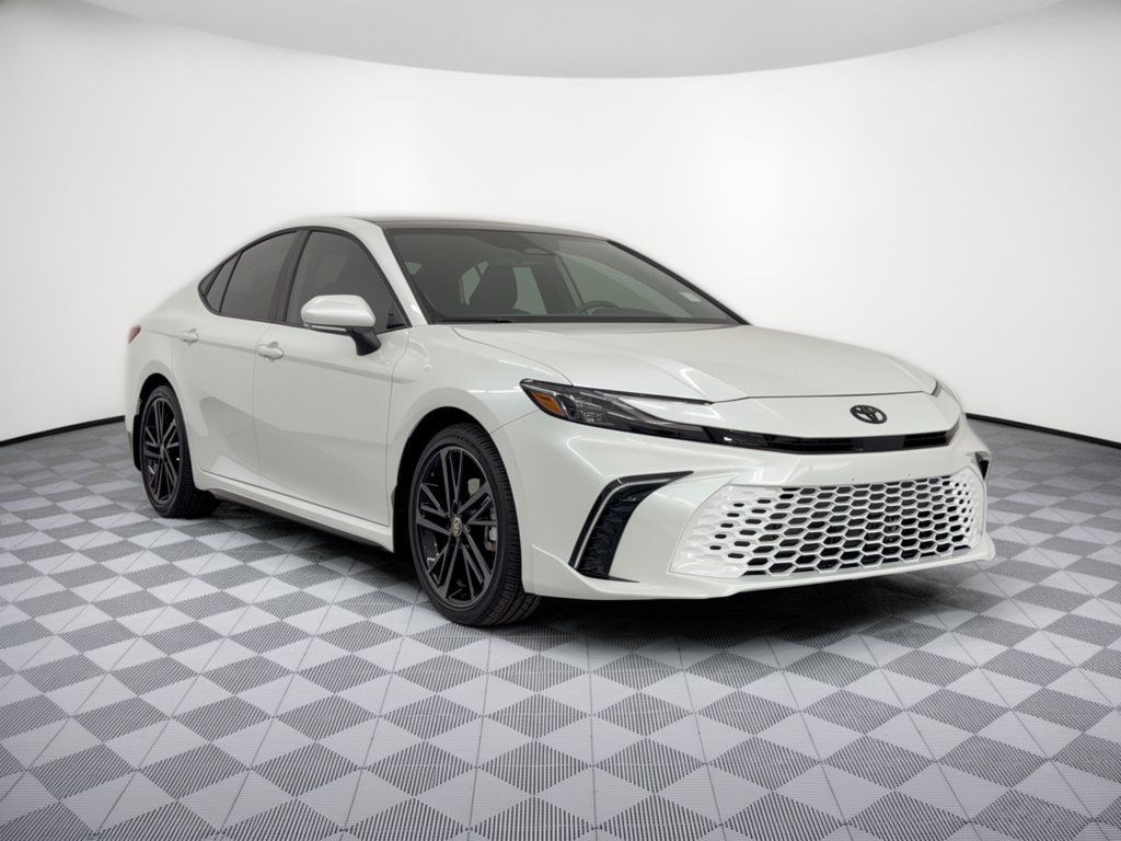 Used 2026 Toyota Camry XSE w/ Premium Package FWD image 7