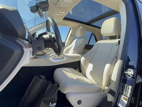 Used 2022 Mercedes-Benz GLE 350 image 9