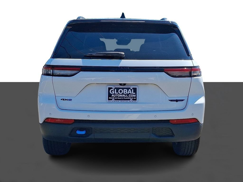 Used 2023 Jeep Grand Cherokee Trailhawk AWD/4WD image 6