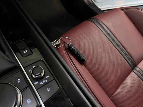 Used 2025 MAZDA CX-50 2.5 Hybrid w/ Premium Plus Pkg image 21