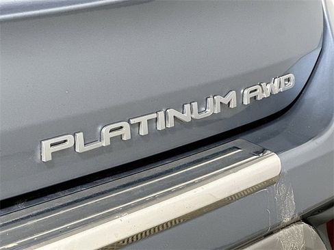 Used 2022 Toyota Highlander Platinum image 38