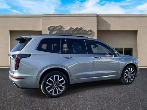 Certified 2024 Cadillac XT6 Sport w/ Technology Package AWD/4WD image 3