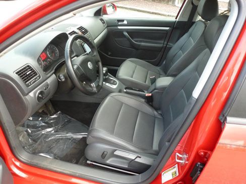 Used 2008 Volkswagen Jetta Wolfsburg Edition FWD image 27