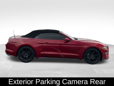 Used 2019 Ford Mustang Convertible w/ Black Accent Package RWD image 4