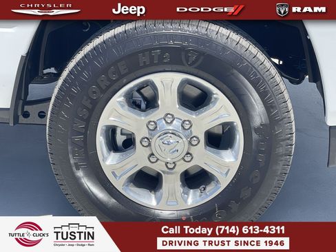 New 2026 RAM 2500 Big Horn AWD/4WD image 10