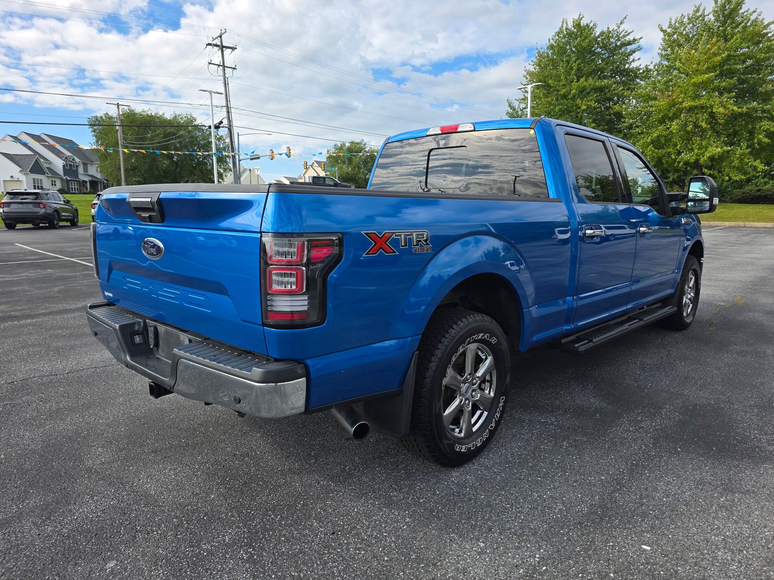 Used 2020 Ford F150 XLT w/ Equipment Group 302A Luxury AWD/4WD image 5