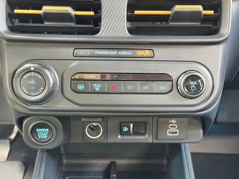 Used 2026 Ford Maverick Tremor AWD/4WD image 47