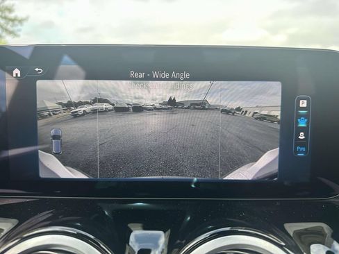 Used 2025 Mercedes-Benz GLA 250 image 19