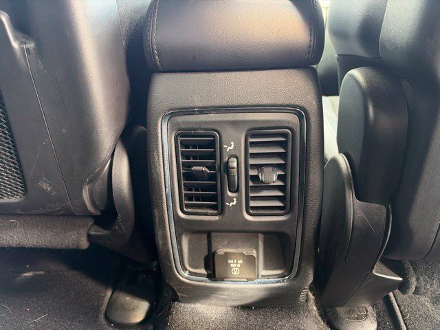 Used 2021 Jeep Grand Cherokee Laredo X AWD/4WD image 15